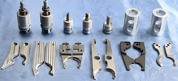 Spare Parts for Blow Molds and Blow Molders