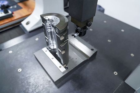 Zeiss Coordinate Measuring Machine with 0.002mm Measuring Accuracy
